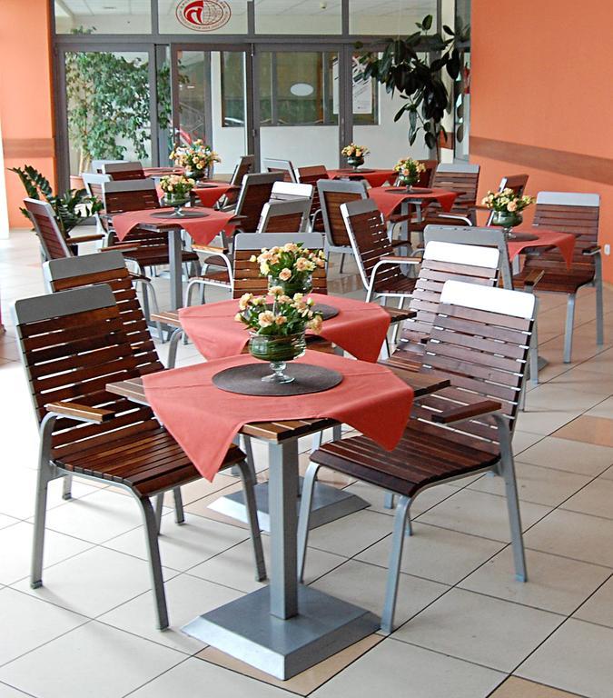 Hotel Kreator-Sport Cracovia Exterior foto